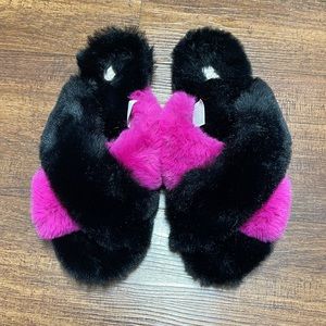 Chinese Laundry Fuzzy Slippers